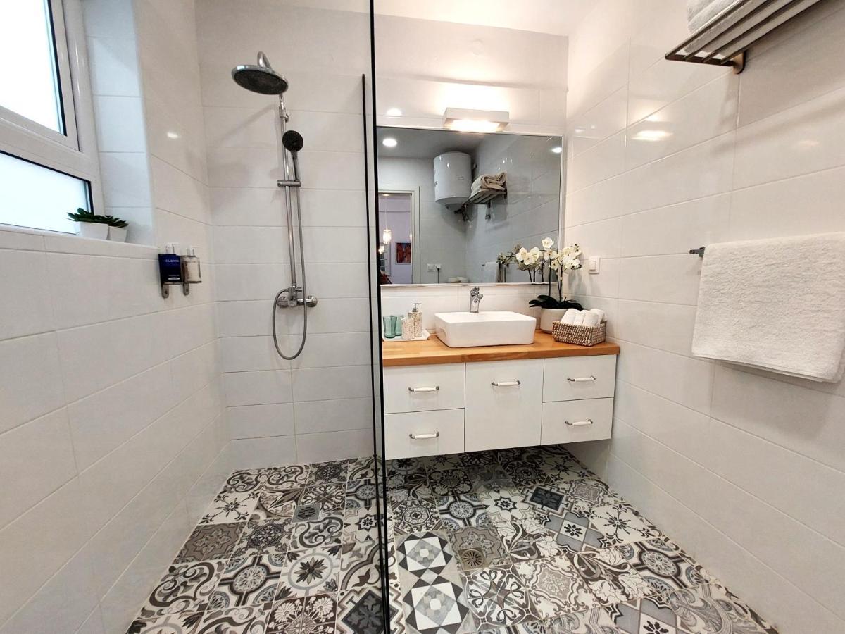 Aay- Best Corfu Town & Sea Apart 2Bedroom Renovated + Lift / Comfy&Design+Wifi Exterior foto